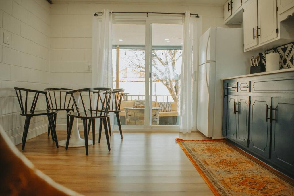 Casa Charleston-3Br-2Bath-Hot Tub-Pet Friendly-No Pet Fees! Villa Albuquerque Exteriör bild