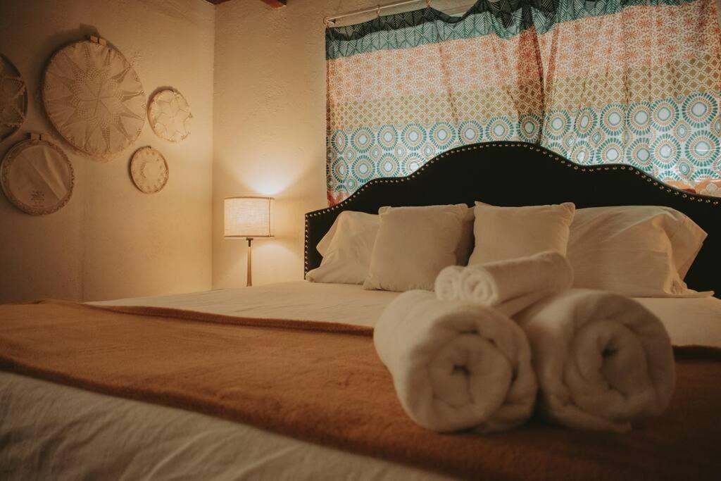 Casa Charleston-3Br-2Bath-Hot Tub-Pet Friendly-No Pet Fees! Villa Albuquerque Exteriör bild